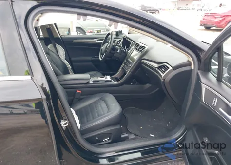 2017 Ford Fusion Se z USA, uszkodzony, nr VIN 3FA6P0HD4HR334580